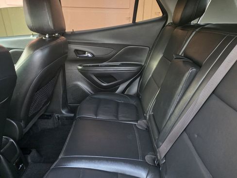 Used 2018 Buick Encore Essence image 22