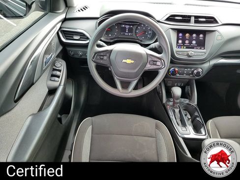 Used 2023 Chevrolet TrailBlazer LT FWD image 18