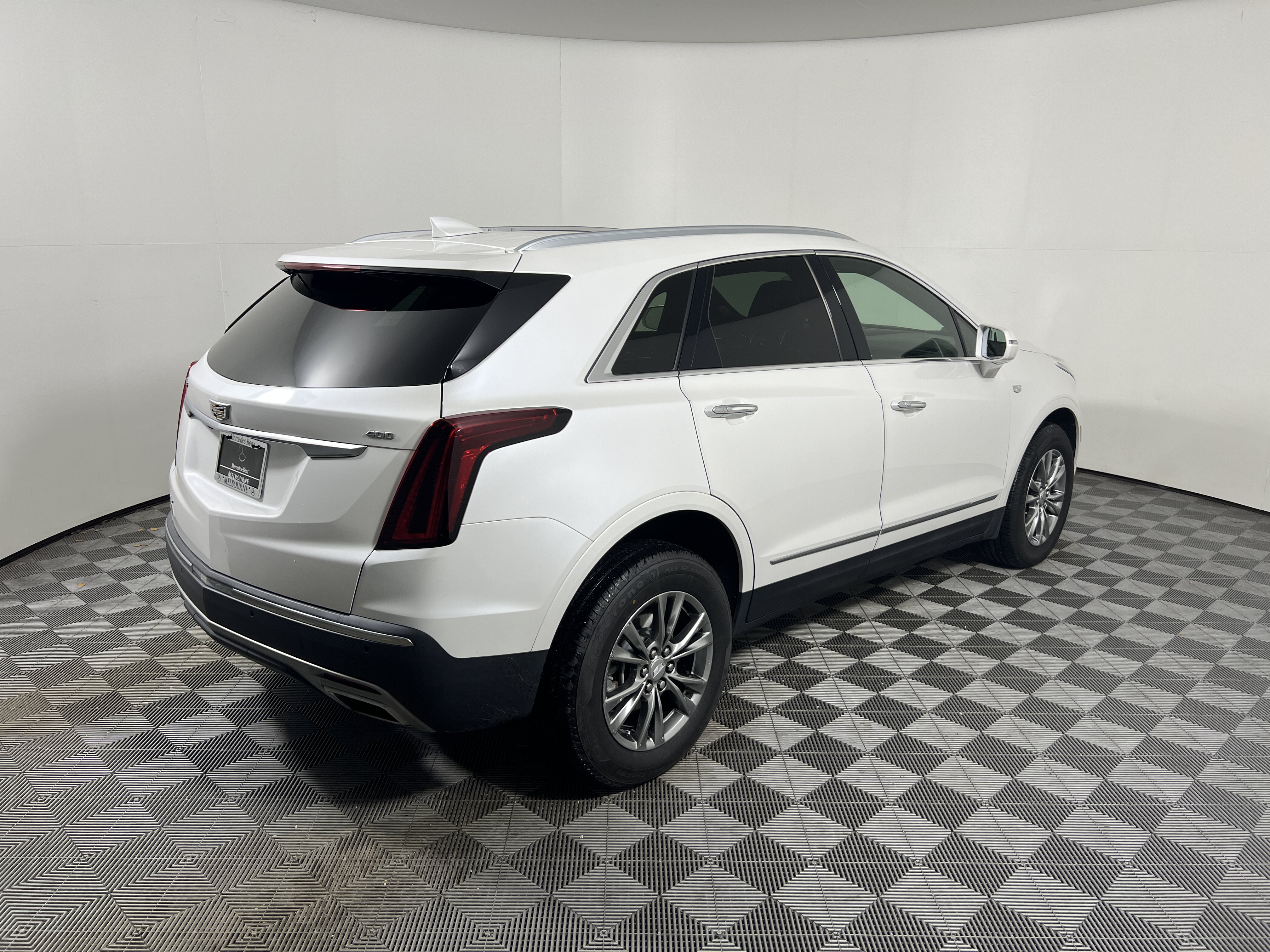 Used 2020 Cadillac XT5 Premium Luxury AWD/4WD image 5