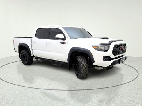 Used 2019 Toyota Tacoma TRD Pro image 5