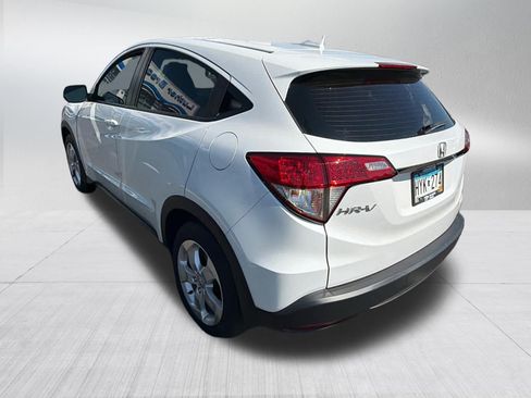 Used 2022 Honda HR-V LX image 9