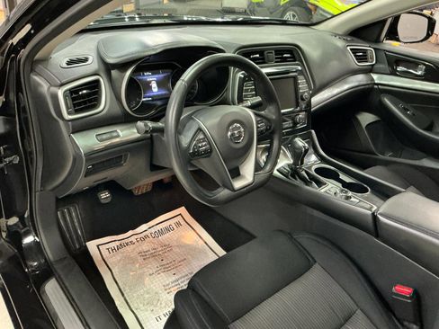 Used 2019 Nissan Maxima 3.5 S w/ Floor Mat Group image 13