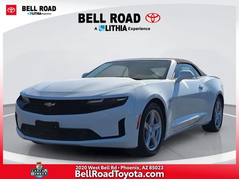 Used 2023 Chevrolet Camaro LT RWD image 1