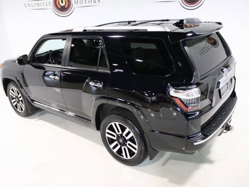 Used 2021 Toyota 4Runner Limited image 8