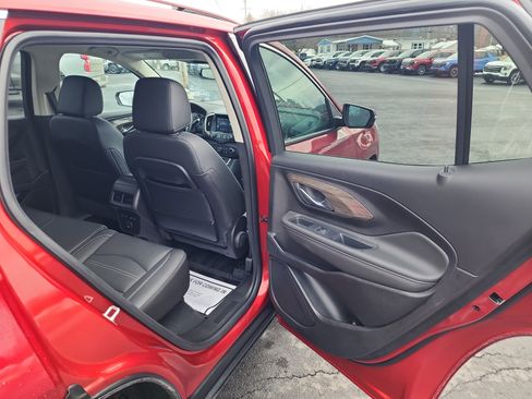 Certified 2024 GMC Terrain Denali w/ Denali Premium Package image 37