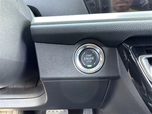 New 2026 Chevrolet Traverse LT w/ Driver Confidence Package image 20