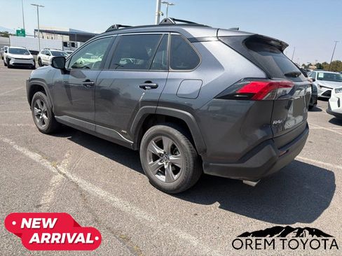 Used 2024 Toyota RAV4 XLE w/ Convenience Package AWD/4WD image 18
