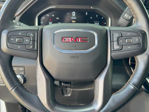 Used 2024 GMC Sierra 2500 AT4 w/ AT4 Premium Plus Package AWD/4WD image 11
