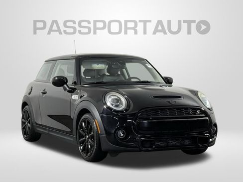 Used 2021 MINI Cooper S FWD image 3