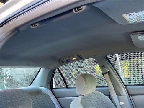 Used 2004 Buick Century Custom FWD image 21