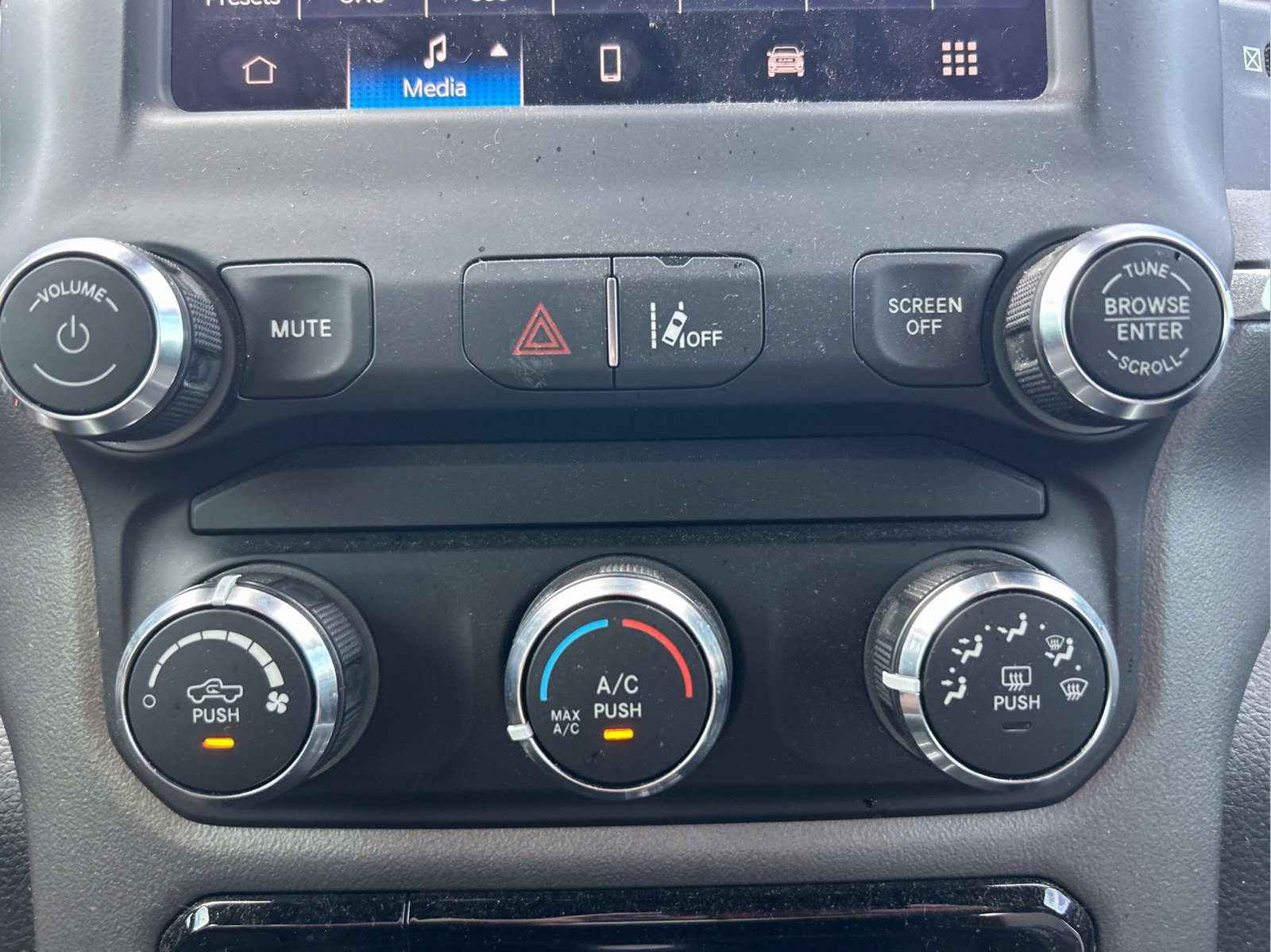 Used 2022 RAM 1500 Big Horn RWD image 30