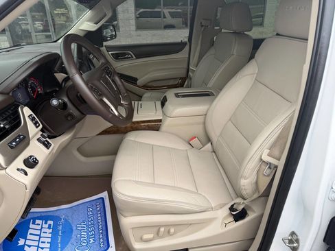 Used 2015 GMC Yukon Denali w/ Premium Package RWD image 18