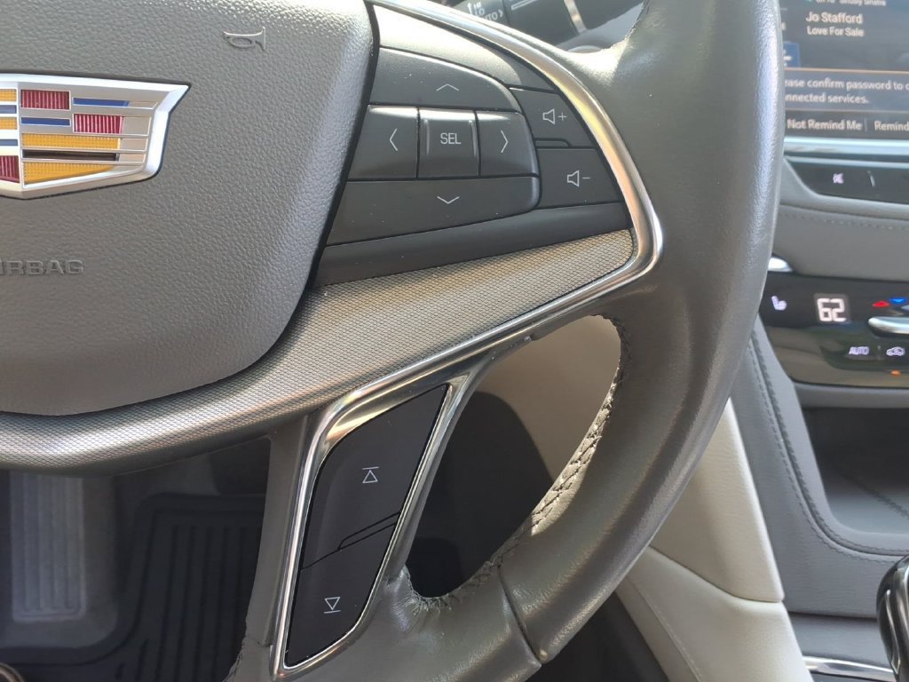 Used 2021 Cadillac XT5 Premium Luxury AWD/4WD image 21