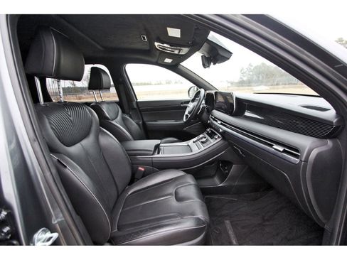 Used 2023 Hyundai Palisade Calligraphy image 26