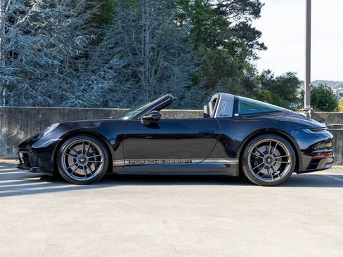 Used 2022 Porsche 911 50th Anniversary Edition AWD/4WD image 2