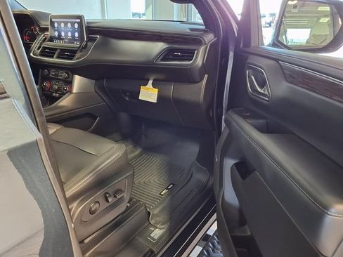 Used 2021 Chevrolet Tahoe Z71 AWD/4WD image 24