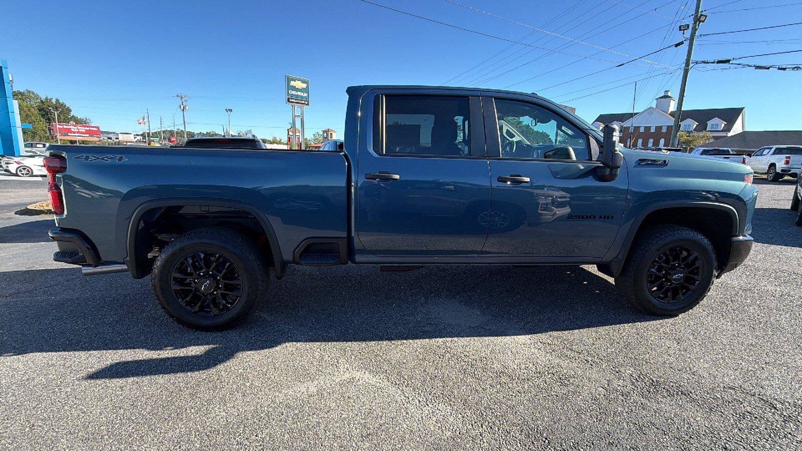 New 2026 Chevrolet Silverado 2500 Custom w/ Custom Value Package AWD/4WD image 7