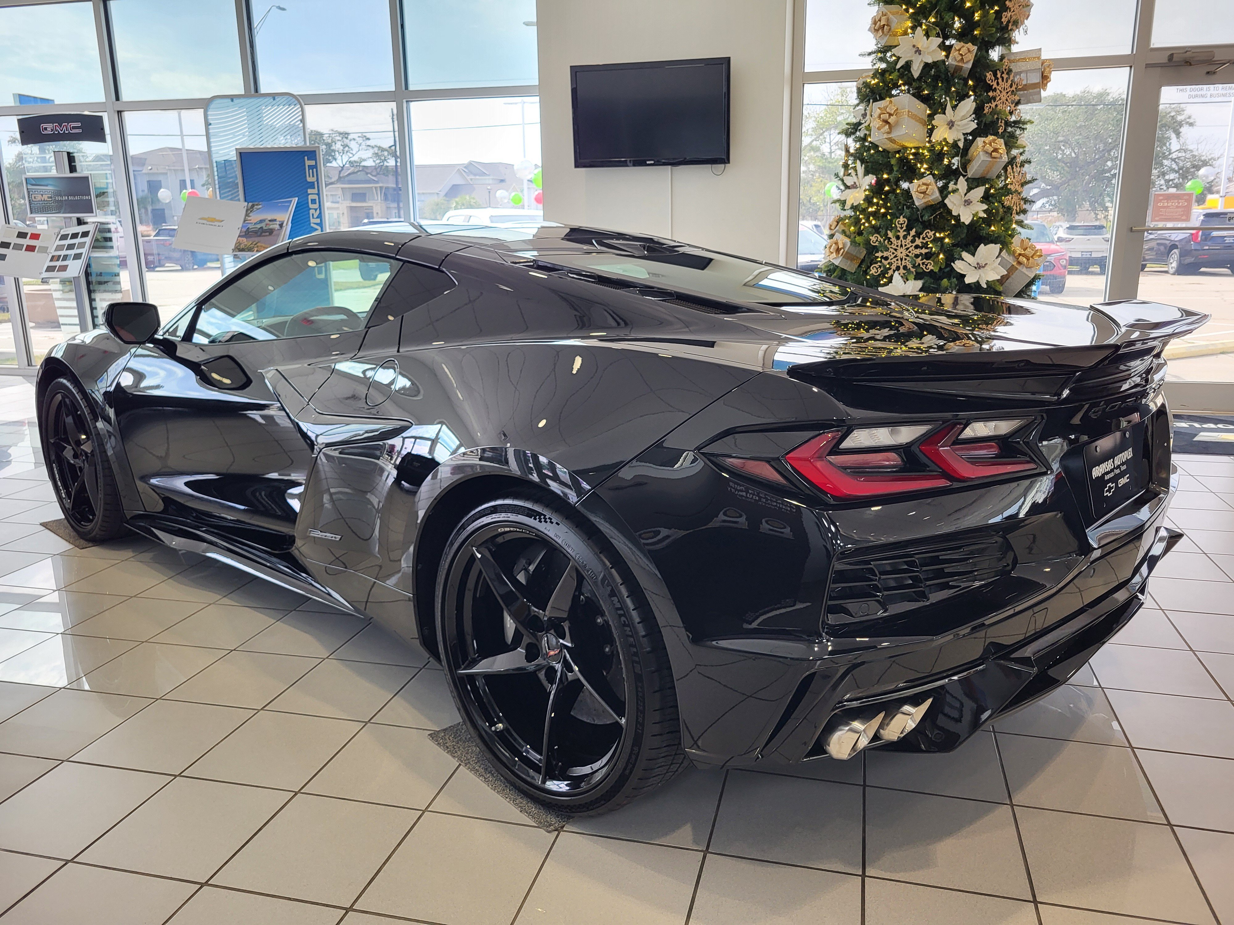 New 2026 Chevrolet Corvette E-Ray AWD/4WD image 7