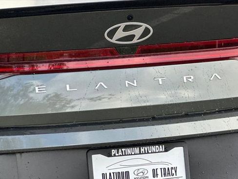 New 2026 Hyundai Elantra SEL Sport image 22