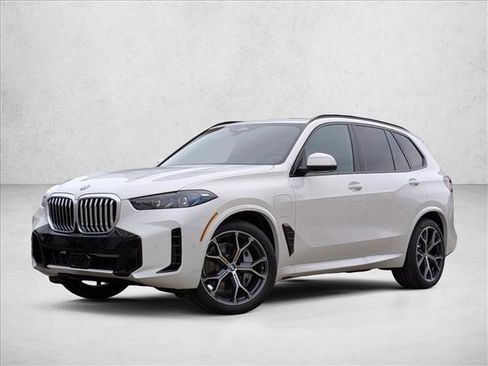 New 2026 BMW X5 xDrive50e w/ M Sport Package image 1