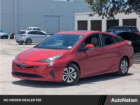 Used 2016 Toyota Prius Four w/ Advanced Technology Package FWD image 1