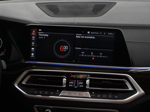 Used 2019 BMW X5 xDrive40i w/ Convenience Package AWD/4WD image 15