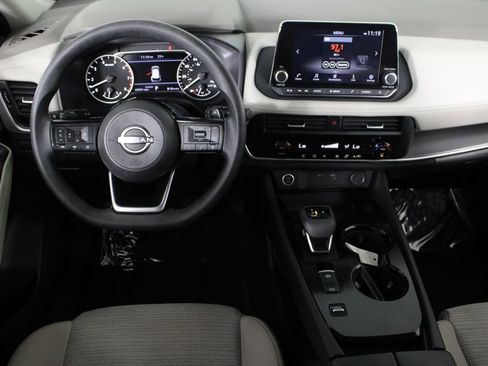 Certified 2023 Nissan Rogue SV image 7