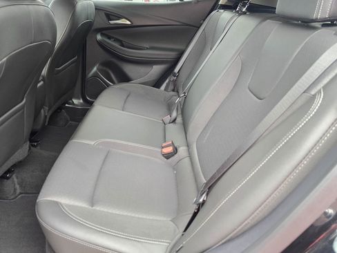 Used 2025 Buick Encore GX Preferred AWD/4WD image 12