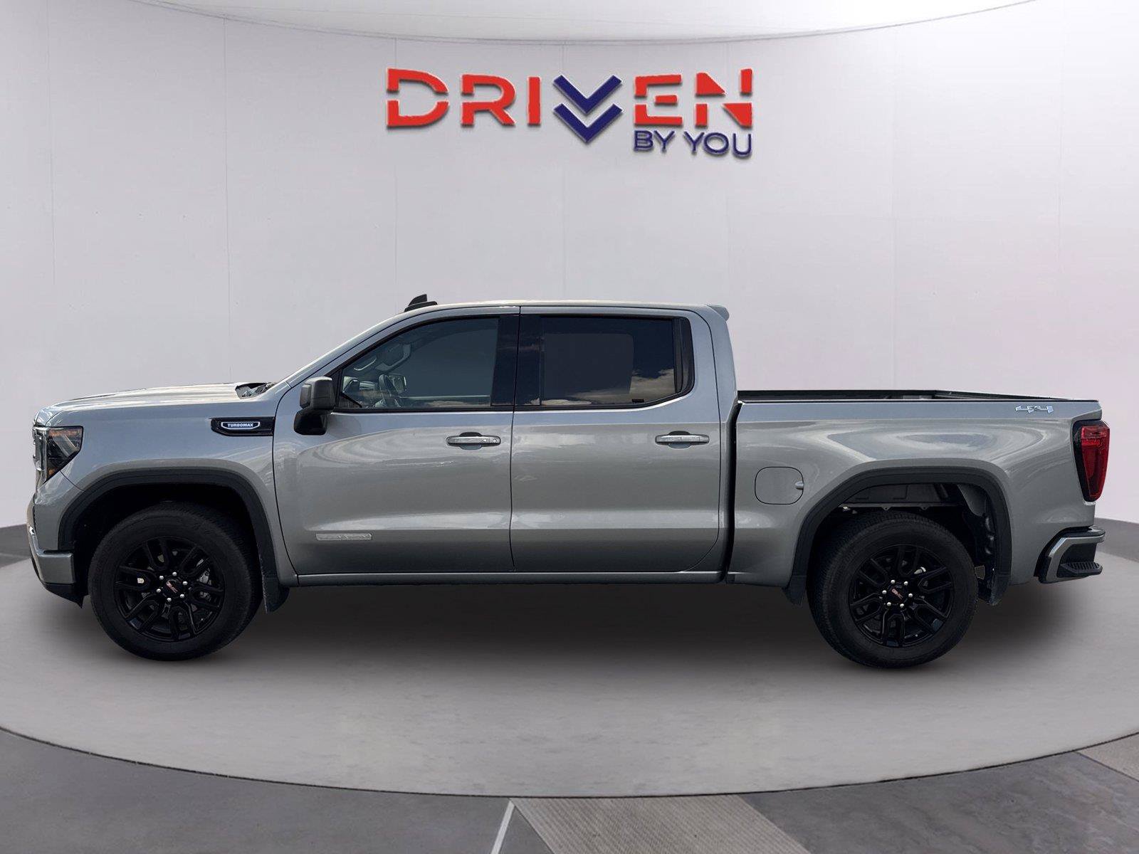 Used 2026 GMC Sierra 1500 Elevation AWD/4WD image 7