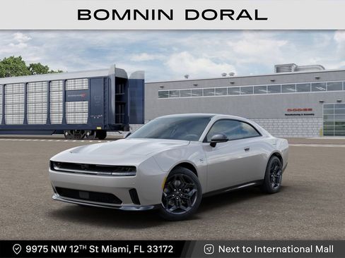 New 2025 Dodge Charger R/T image 1