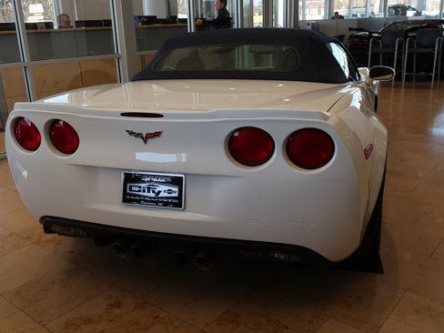 Used 2013 Chevrolet Corvette 427 w/ 1SC Preferred Equipment Group image 7
