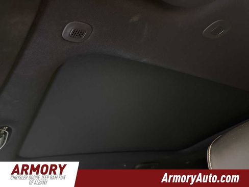 Used 2022 Jeep Grand Cherokee Overland w/ Luxury Tech Group IV image 26