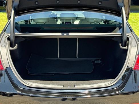 Used 2025 Mercedes-Benz C 300 Sedan image 16