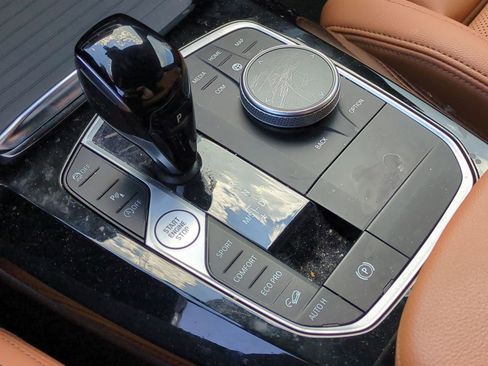 Certified 2023 BMW X3 xDrive30i w/ Premium Package image 25