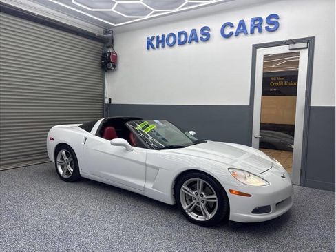 Used 2009 Chevrolet Corvette Coupe w/ Preferred Equipment Group RWD image 20