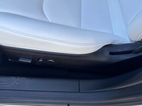 Used 2022 Tesla Model 3 Performance AWD/4WD image 12