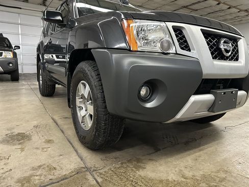 Used 2012 Nissan Xterra PRO-4X AWD/4WD image 32
