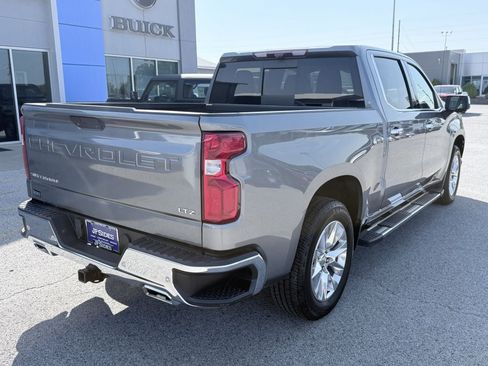 Used 2020 Chevrolet Silverado 1500 LTZ w/ LTZ Premium Package AWD/4WD image 5