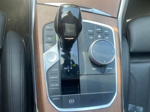 Used 2019 BMW 330i Sedan w/ Premium Package RWD image 15