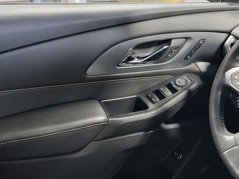 Used 2019 Chevrolet Traverse Premier AWD/4WD image 23