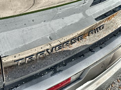 Used 2024 Chevrolet Traverse Z71 w/ Enhanced Driving Package image 15