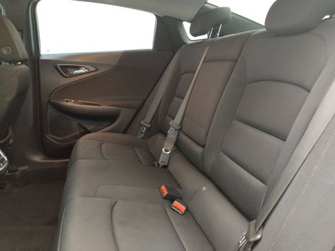 Used 2021 Chevrolet Malibu LT image 18