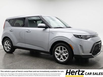 Used 2025 Kia Soul LX w/ LX Technology Package
