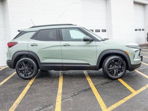 New 2026 Chevrolet TrailBlazer LT w/ Midnight Edition image 5