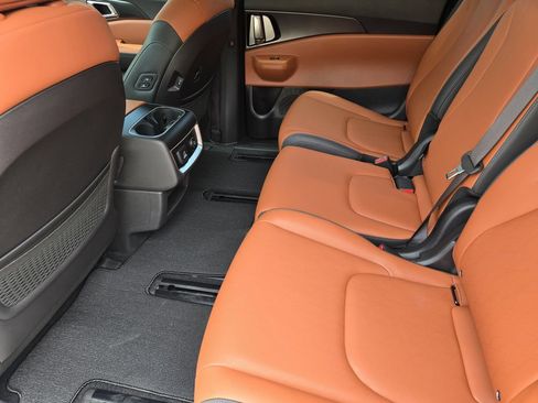 New 2026 Kia Carnival SX FWD image 21