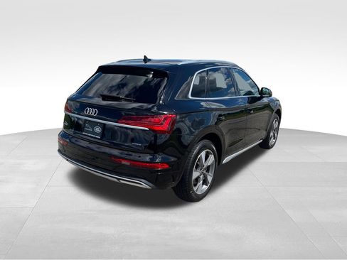 Used 2022 Audi Q5 2.0T Premium Plus w/ Premium Plus Package AWD/4WD image 5