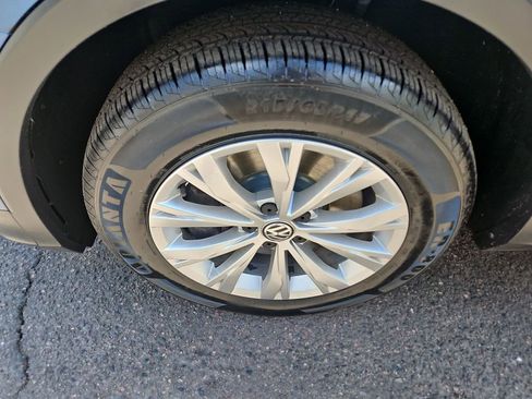 Used 2018 Volkswagen Tiguan S AWD/4WD image 26