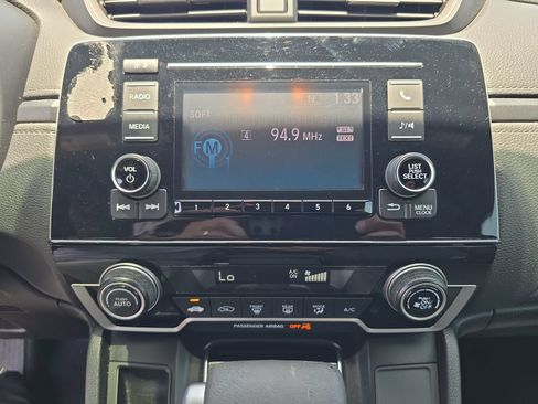 Used 2020 Honda CR-V LX image 16