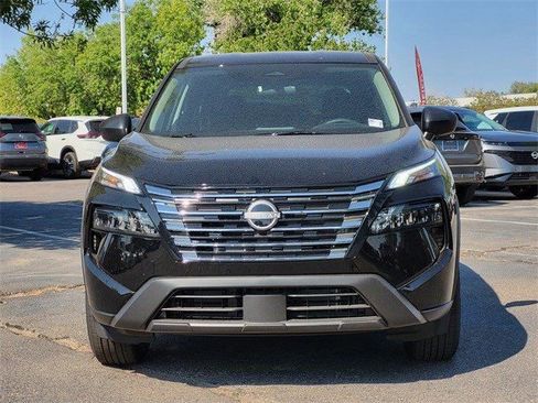 New 2026 Nissan Rogue S image 5