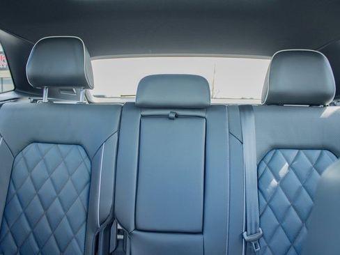 Used 2024 Volkswagen Atlas Cross Sport SEL Premium R-Line image 34